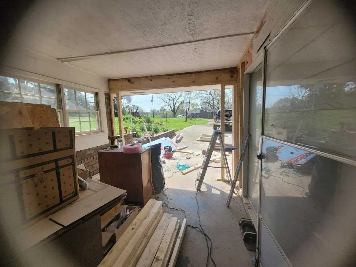 Air movers and dehumidifier for Drying & Dehumidification in Celina